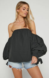 Hannah Top - Off Shoulder Puff Sleeve Top in Black