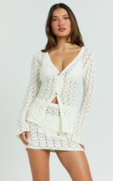 Henrietta Top - Long Sleeve Button Front V Neck Knit Top in Off White
