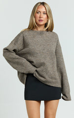 Amanda Jumper - Crew Neck Long Sleeve Knit Sweater in Mushroom