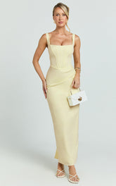 Karlie Maxi Dress - Scoop Neck Fitted Dress in Lemon