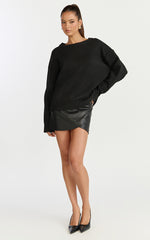 Patricia Mini Skirt - Mid Rise Fitted Patent Leather Skirt in Black