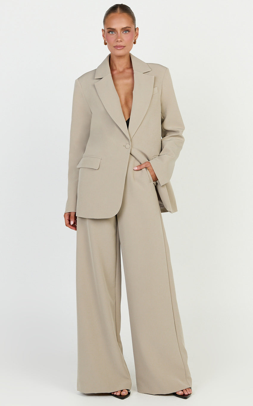 Selena Blazer - Oversized Single Breasted Blazer in Neutral